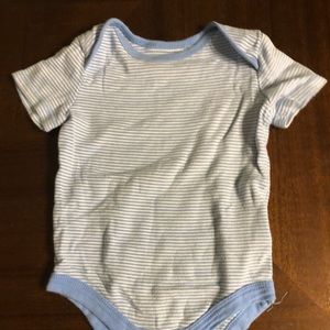 👶🏻Faded Glory Baby onesie